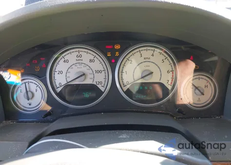 2009 Chrysler Town & Country Lx z USA, uszkodzony, nr VIN 2A8HR44E79R549079